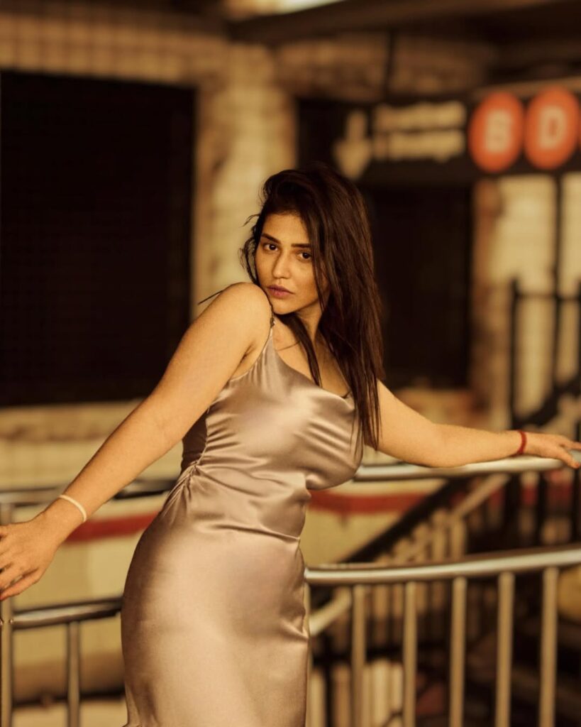Priyanka Jawalkar Golden Look 