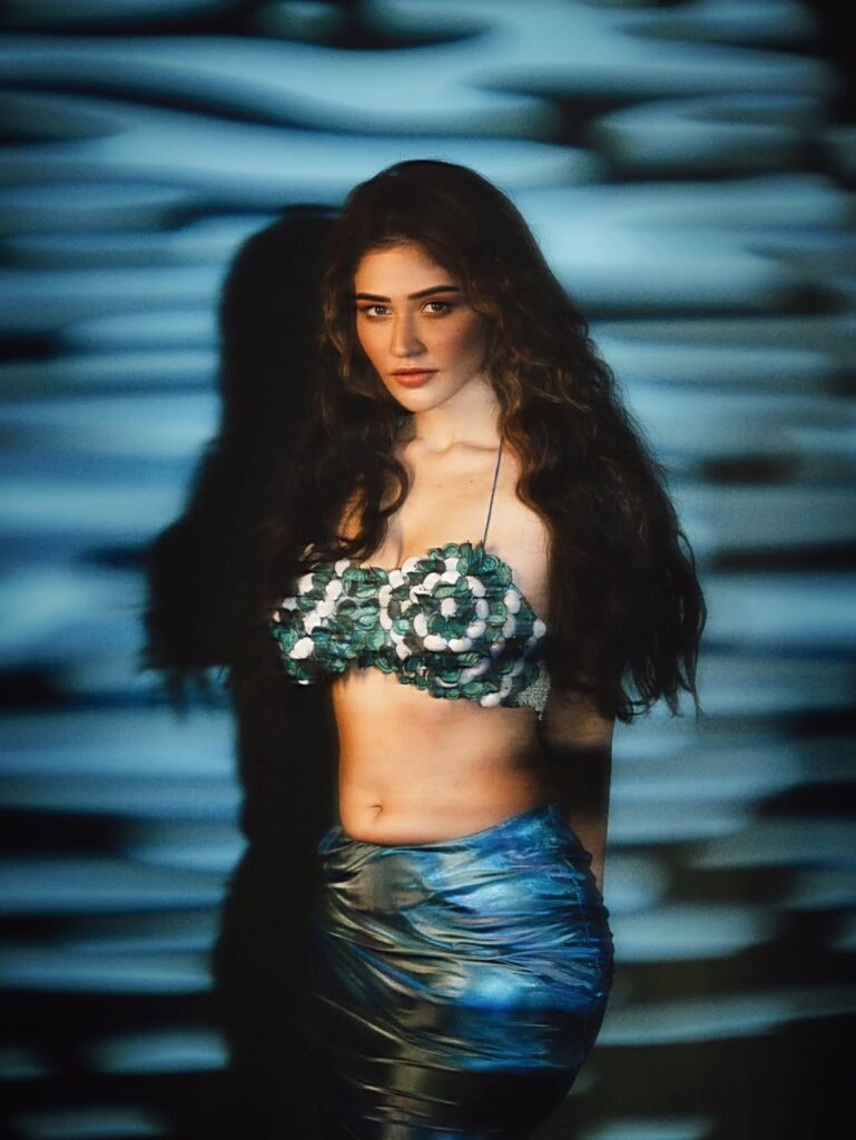 Priyanka Jawalkar Golden Look 