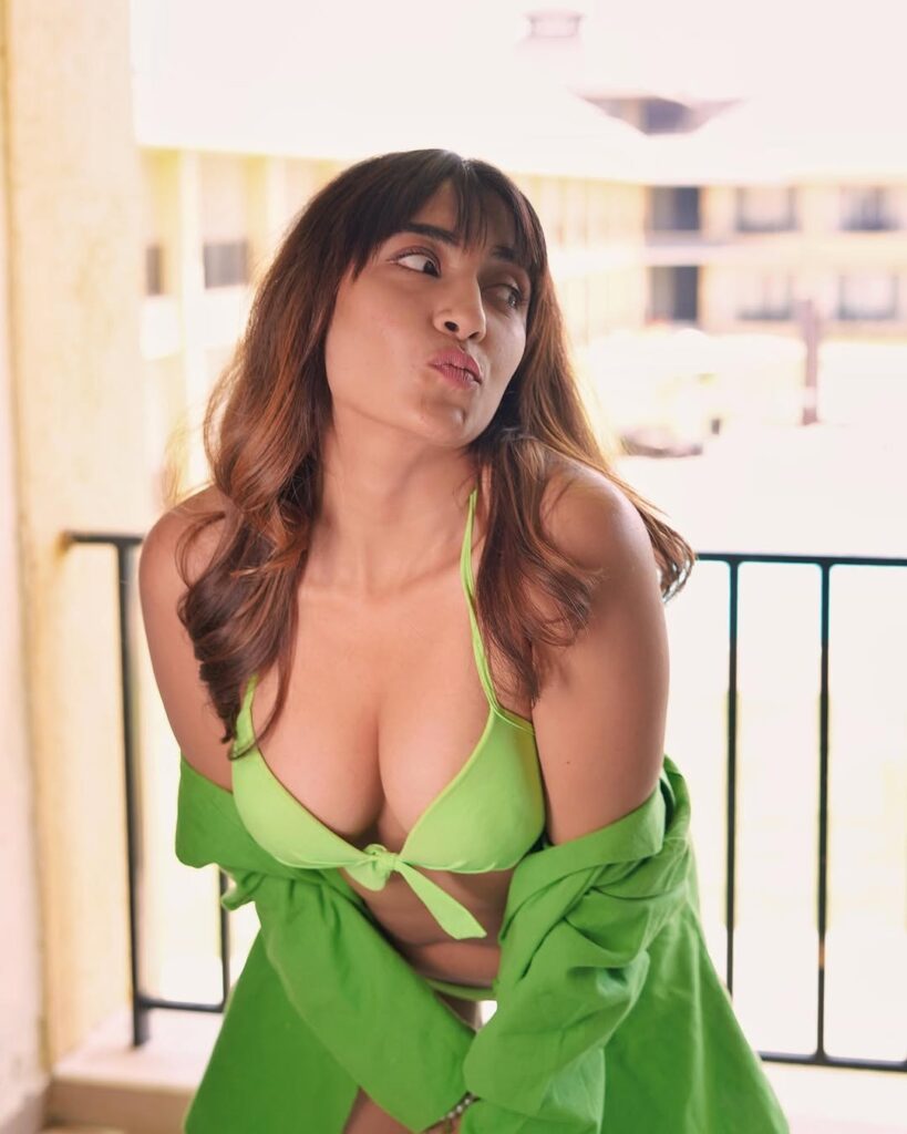 Jinal Joshi Photos