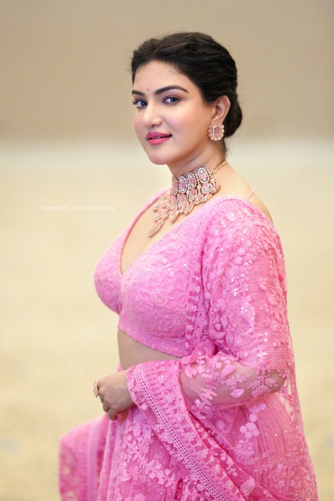 honey rose glamour photos