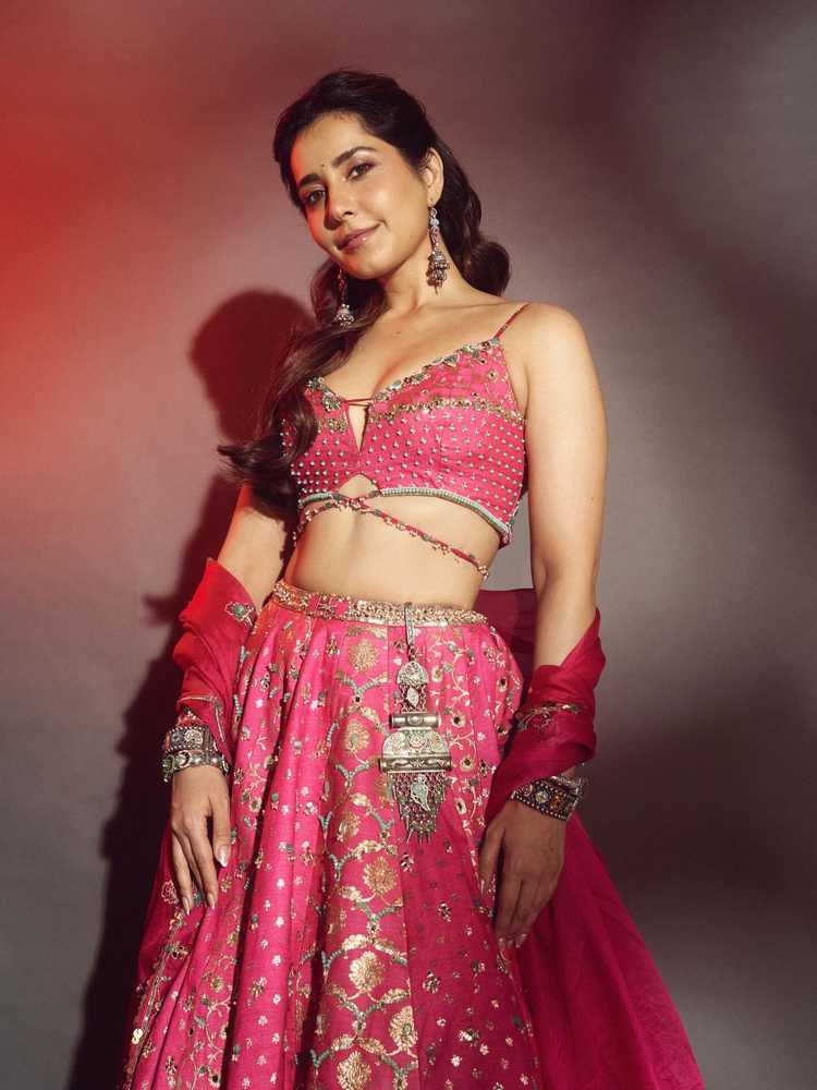 raashii khanna (23)