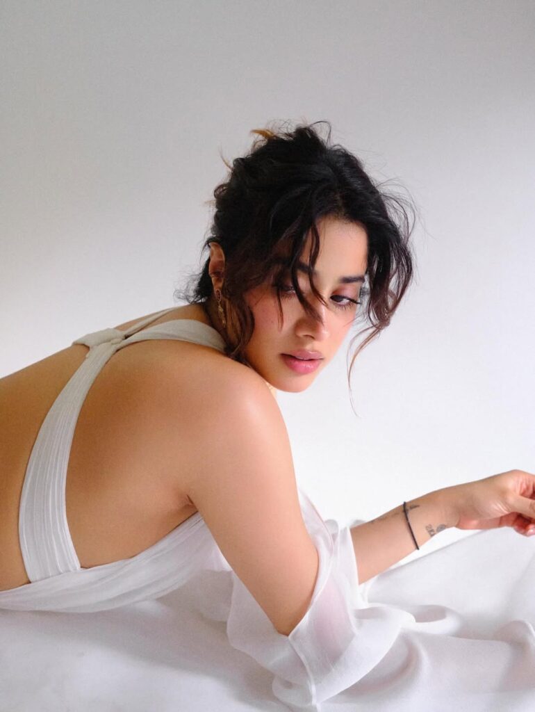 👼🏻 (1)